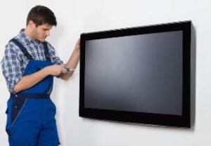 Навеска телевизора на стену