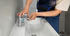 Установка раковин, умывальников и моек